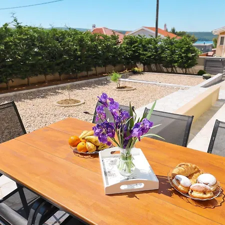 Deluxe Sanja With Seaview * Gornji Karin