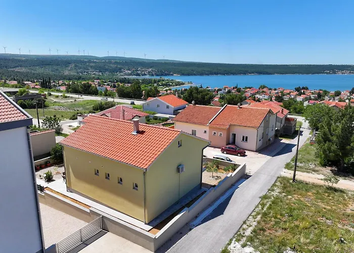 Deluxe Sanja With Seaview