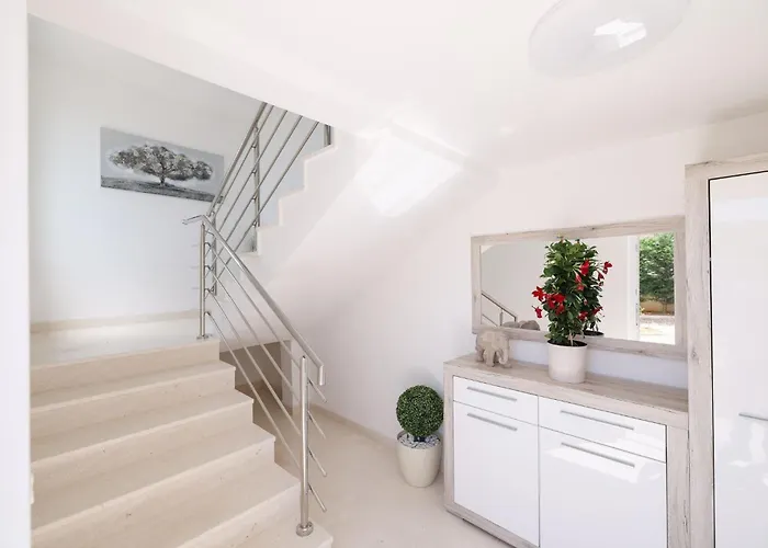 Deluxe Sanja With Seaview Apartament *